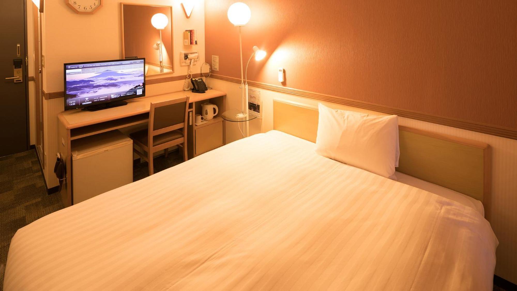 Toyoko Inn Higashi-Hiroshima Saijo Ekimae Номер фото